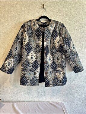 VTG Smithsonian Institution Hand-Quilted Batik Jacket Large Blue Gold